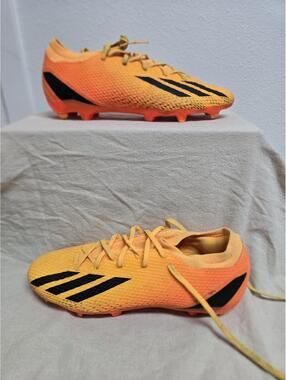 Adidas Soccer Cleats - - Size 10.5